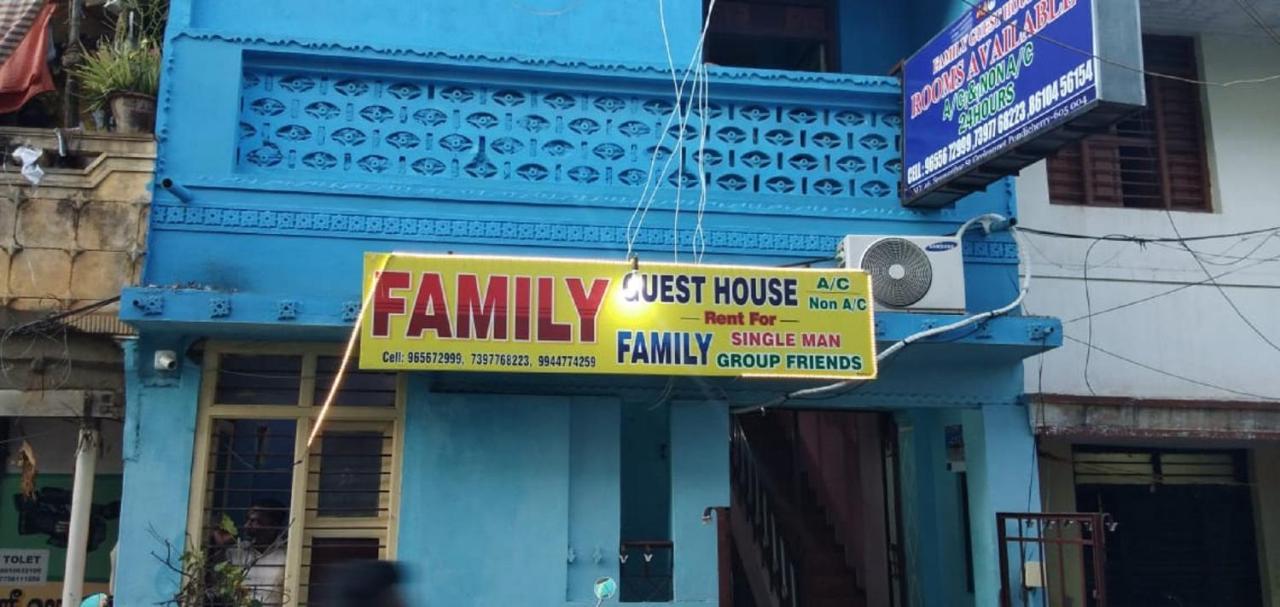 Family Guest House Near Bus-Stand Puduccseri Kültér fotó